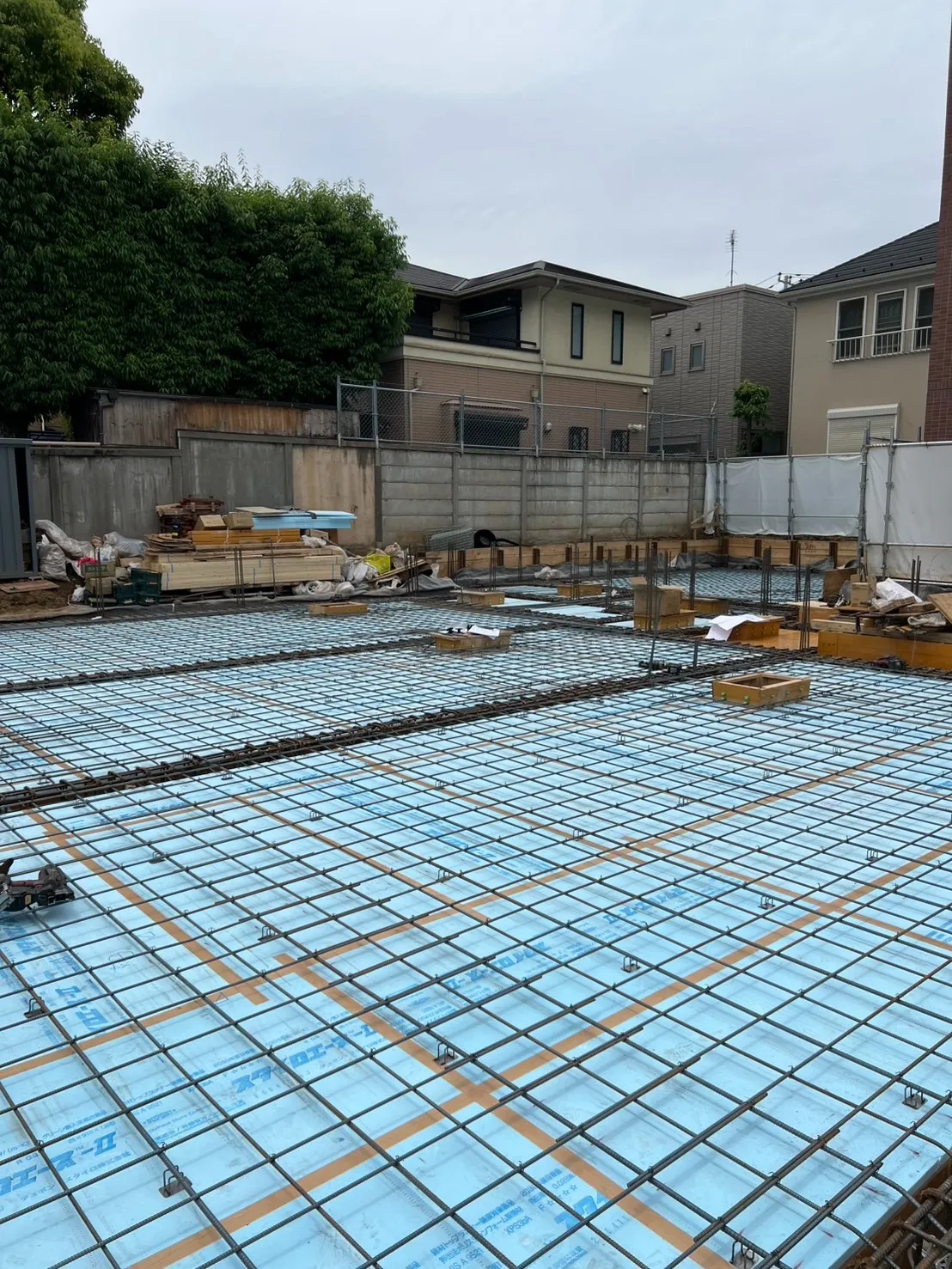 始まりました。文京区某マンション